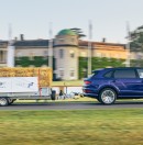 Bentayga EWB Towing Record Article crop 1 