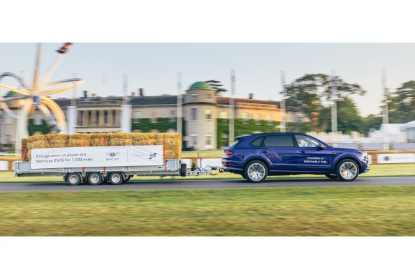 Bentayga EWB Towing Record Article crop 1 