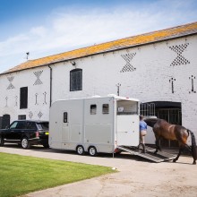 Rear 3 4 Horse Loading Yard 2 web